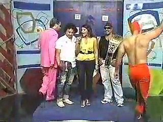 DWE invade la Opcion de las 12 de telemicro canal 5