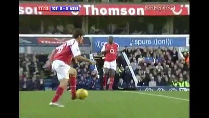 Cesc Fabregas vs Tottenham & Man United 04/05 HD