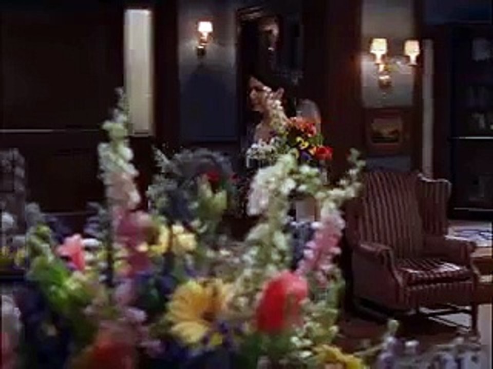 Lorelai and Christopher spend the night (Gilmore Girls)