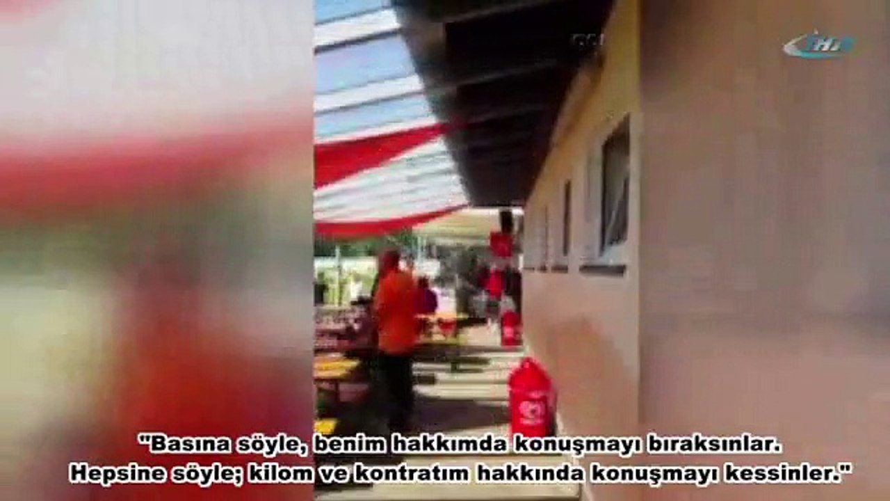 Sneijder’den basına sert fırça