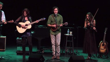 Rosanne Cash & Mandolin Orange - Bury Me Beneath The Weeping Willow