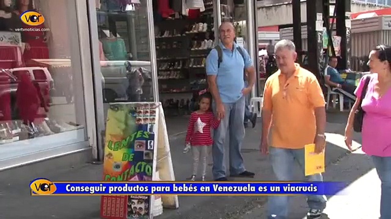 A madres venezolanas también se les hace difícil conseguir productos para los bebés