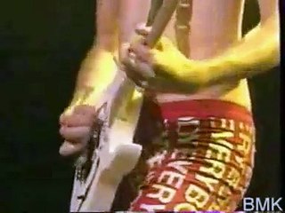 Paul Gilbert Shreds