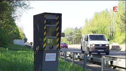 À la découverte de voitures capables de lire les panneaux de signalisation