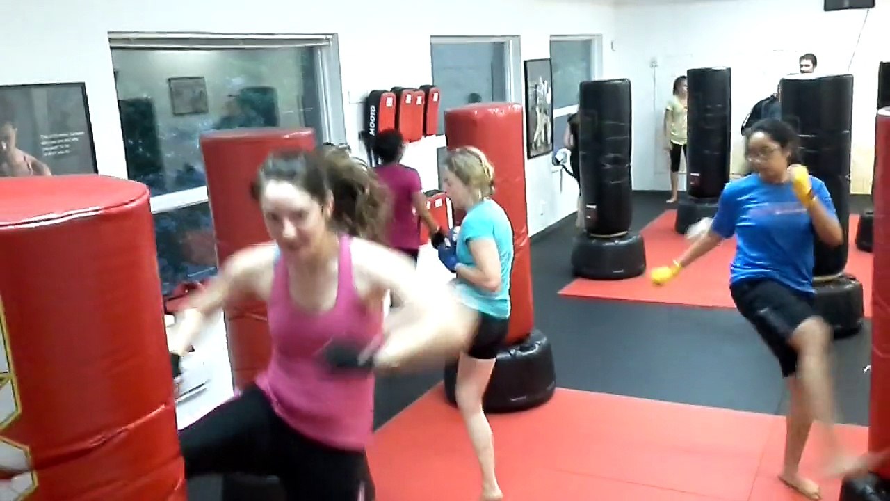 Kick boxing class Bayview Toronto