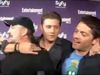 Jared daring Jensen and Misha to kiss! (Destiel Kiss!!)