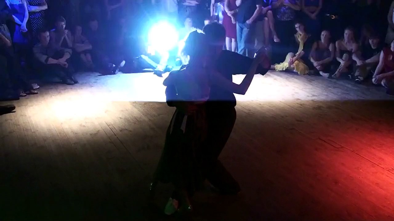 Pablo Rodriguez & Noelia Hurtado "Bahia Blanca-Carlos Di Sarli"