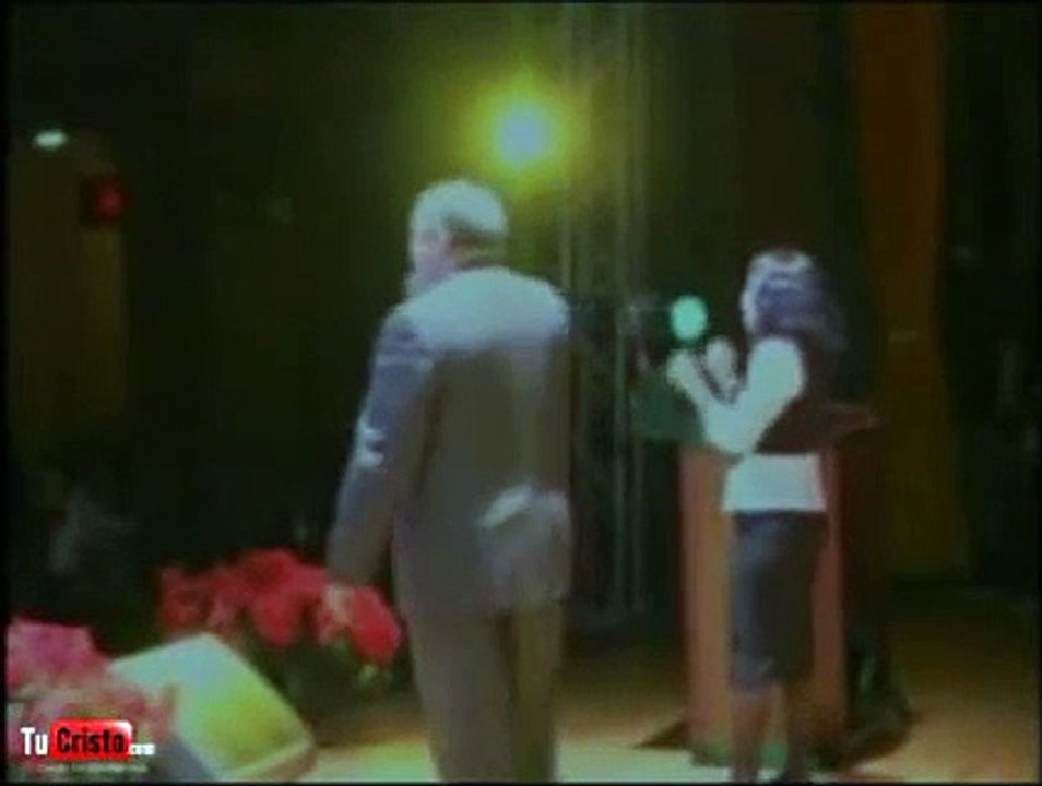 Neil Velez y Los Misioneros de Jesús (NY)6.flv