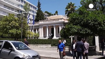 Athener Zerreißprobe: Tsipras auch nach Abstimmung weiter im Kreuzfeuer