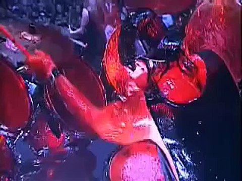 Slayer - Raining Blood(raining blood in REALITY!!!)