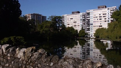 What Makes a Community? Unite to Change