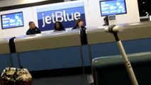 Early morning JetBlue flight from Newark to Orlando