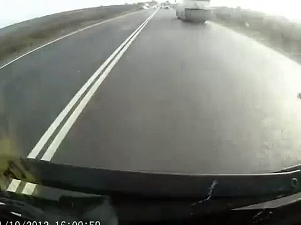 Жёсткая авария. Парень родился в рубашке.