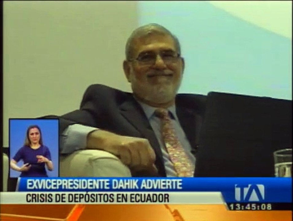 Exvicepresidente advierte de una crisis económica en Ecuador