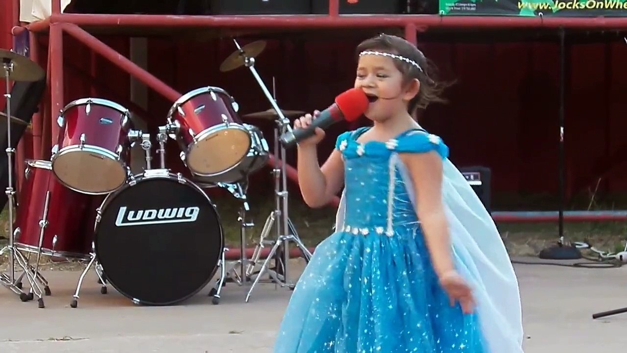 6 year old singing Let It Go