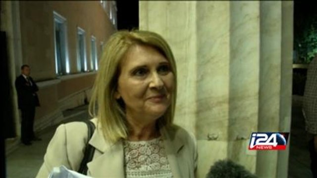 Greek parliament passes second bailout bill