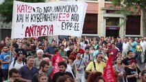 Atenas protesta contra la austeridad lanzando cócteles Molotov