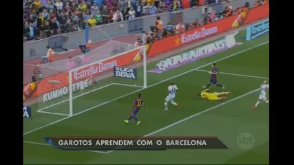 Garotos de Brasília aprendem a jogar com o Barcelona