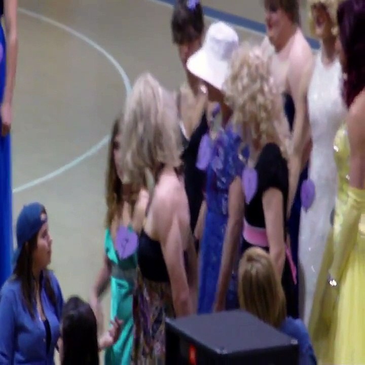 Saltillo High School Womanless Beauty Review