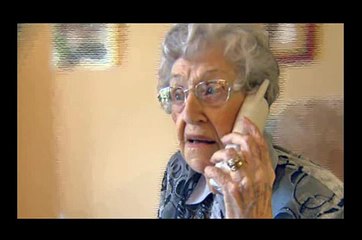 Crazy Old Lady Voice Mail