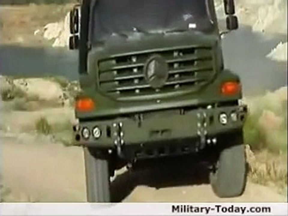 Mercedes-Benz Zetros 2733 Heavy Utility Truck | Military-Today.com