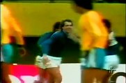 Brasil 2 x 1 Itália - Decisão do 3º lugar da Copa 1978