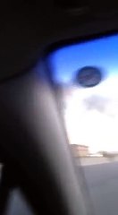 Marseille : le feu du camp de Roms vu de l'A7