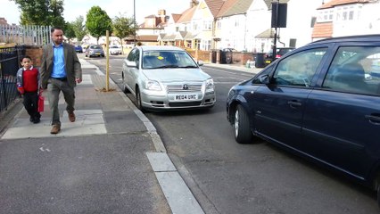 EALING PARKING TRAFIC WARDEN (CIVIL ENFORCEMENT OFFICER)