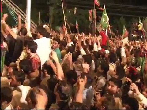 عمران خان کے بڑے بڑے دعوے ہوامیں اڑگئے