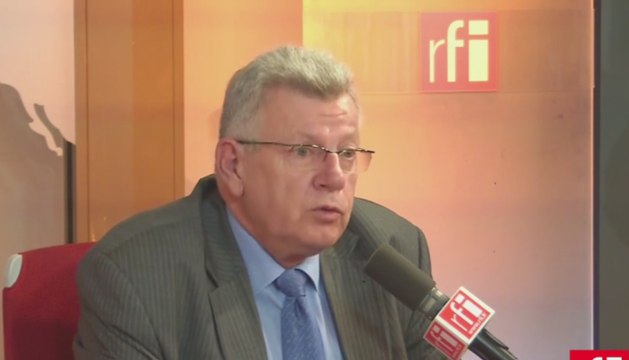 Christian Eckert : «Ce n'est pas le gouvernement qui fixe les prix» des produits agricoles