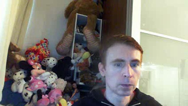 Wiwi égratigne les espaces et les sentiments de Vanessa Paradis