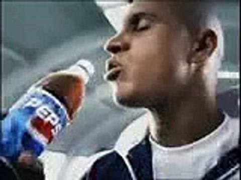 Pub pour Pepsi avec Roberto Carlos