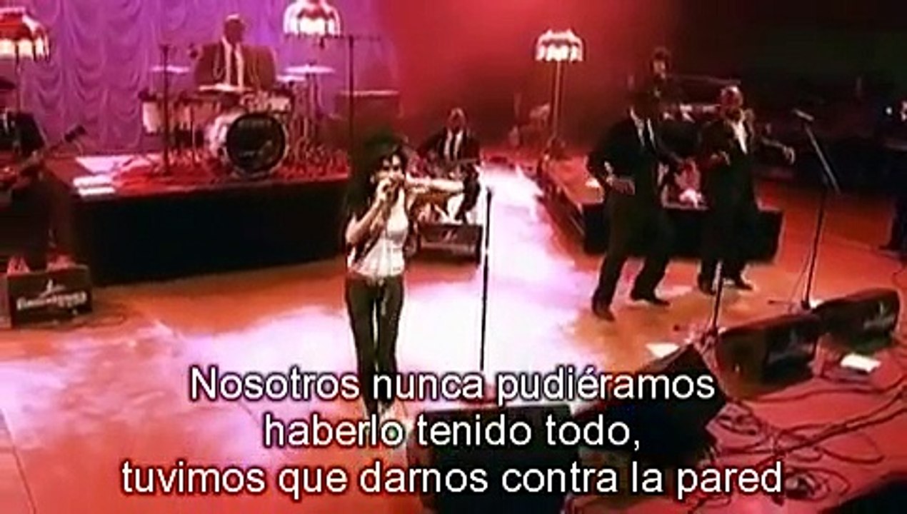 Amy Winehouse - Tears dry on their own [Subtitulado al Español]