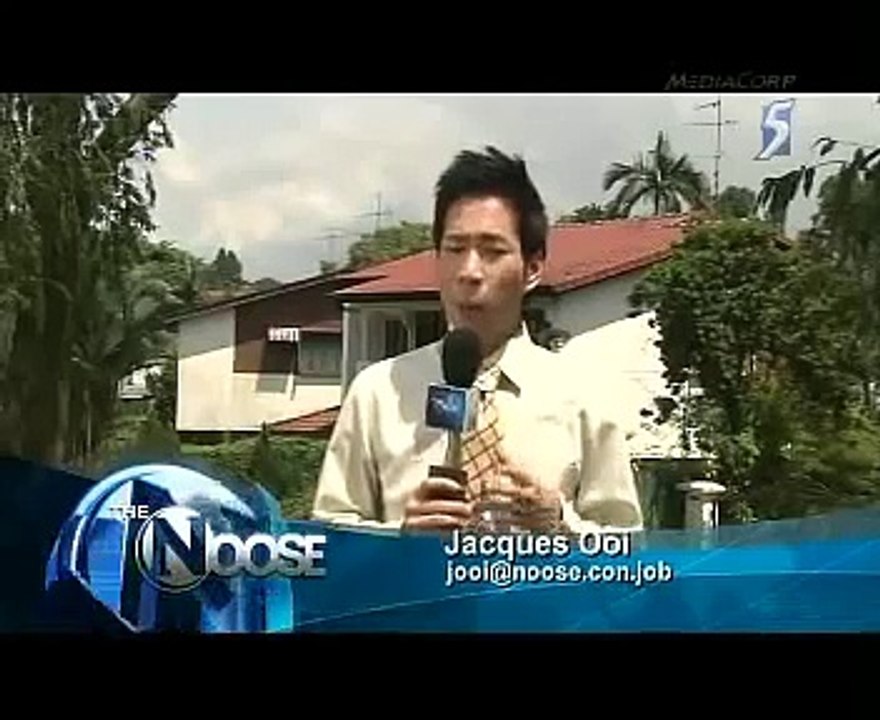 The Noose: Obnoxious auntie interrupts reporter Jacques Ooi