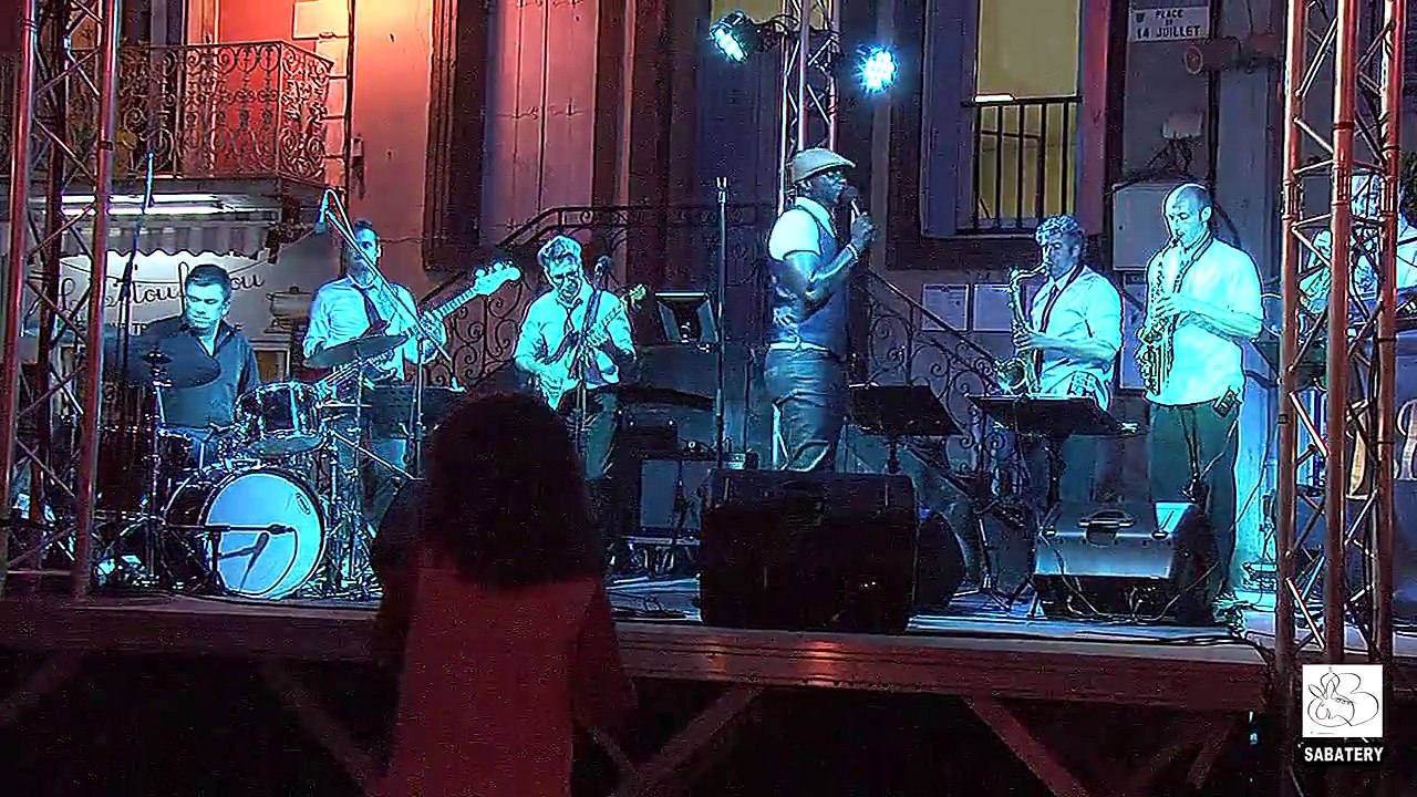 2015 - Vias - Soirée Musicale Devant Cafés