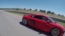 L'Audi R8 V10 Plus entre les mains du pilote Tom Kristensen