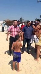 محاولات إنتحار لصاحبة الكشك البحري فور وصول الشرطة لإغلاقه بنابل