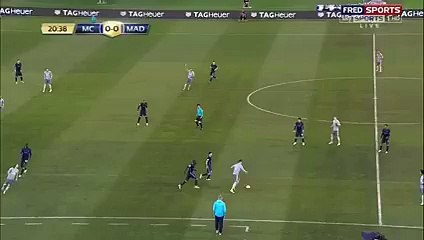 هدف عالمي  لكريم بنزيما أمام المان سيتي منذ قليل