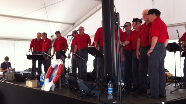 Cornouaille 2015. Avec À Virer, les chants de marins embarquent Gradlon.