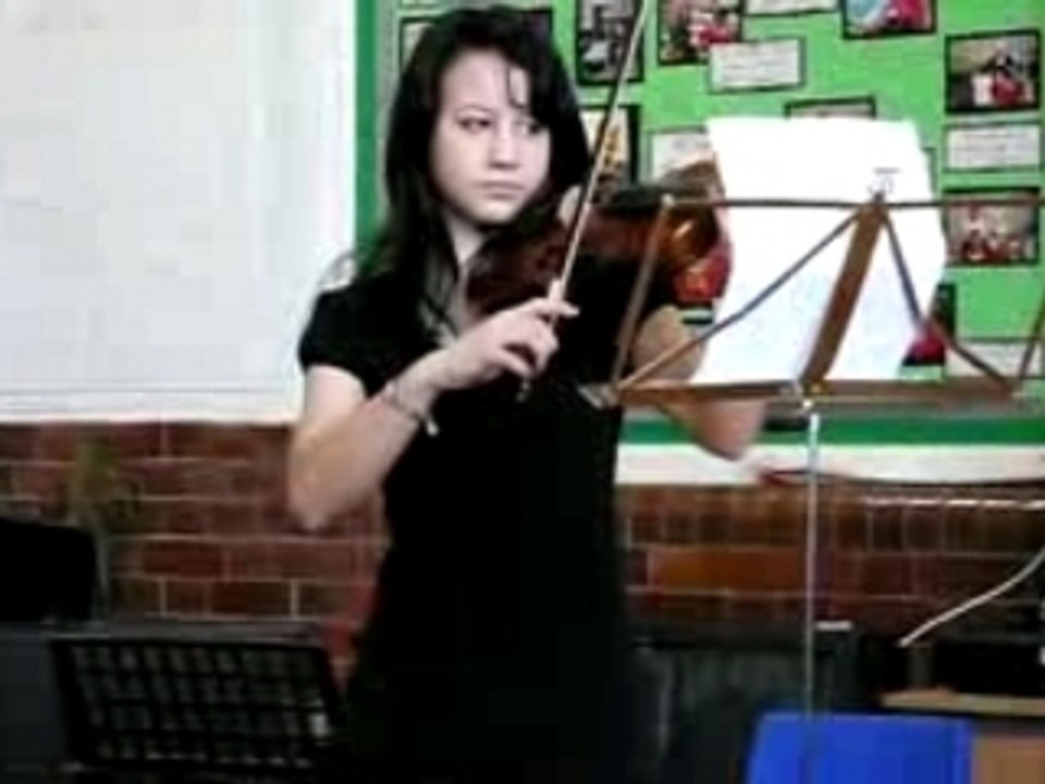 Marion playing Violin [MARCH 2007]