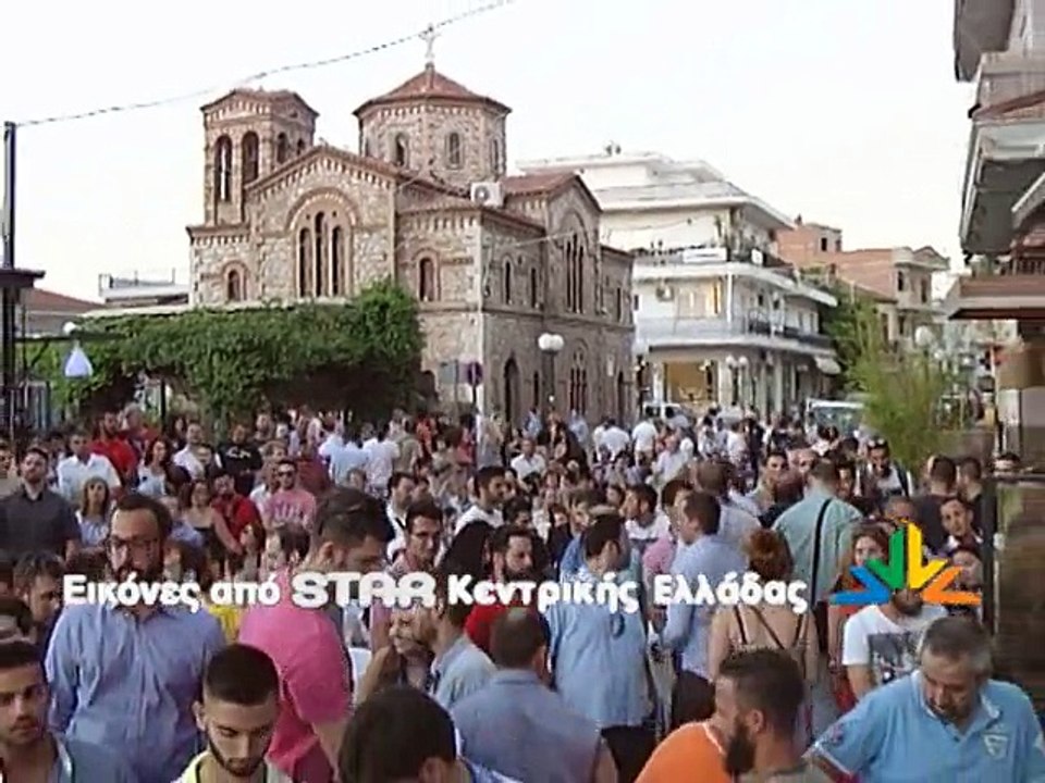 Μετά από 8 χρόνια καθυστέρηση, γιόρτασαν την ορκωμοσία στην... πλατεία