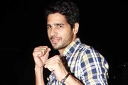 Sidharth Malhotra wants to be tutored by Salman Khan