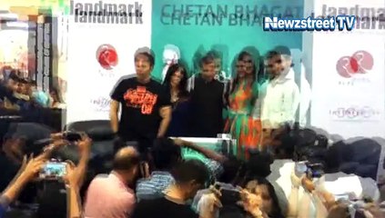 Chetan Bhagat shares his dream book “Making India Awesome”