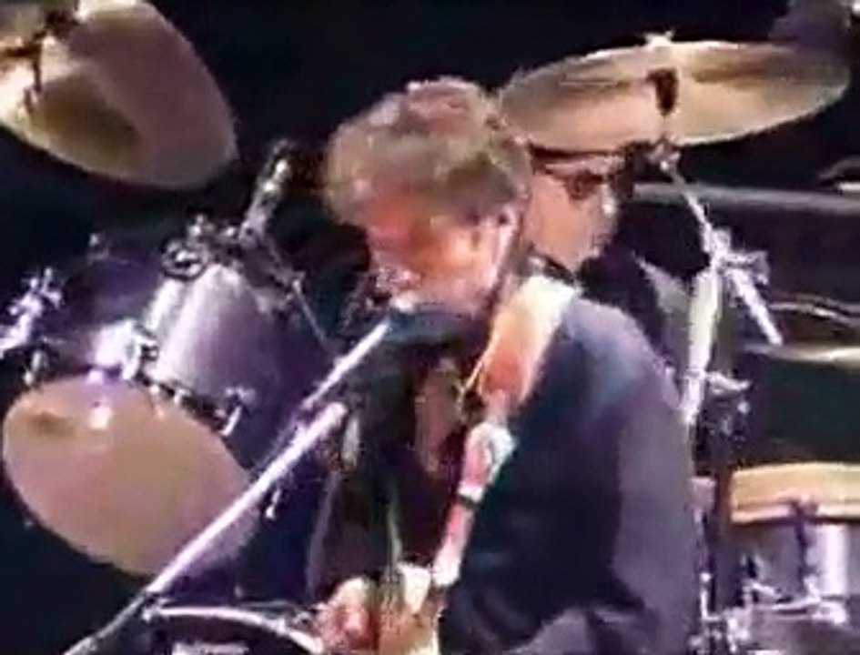 Bob Dylan in concert - Maggie's Farm