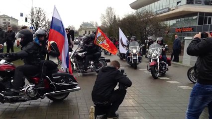 Открытие мотосезона Harley-Davidson в Минске 25.04.2015. Выезд колонны