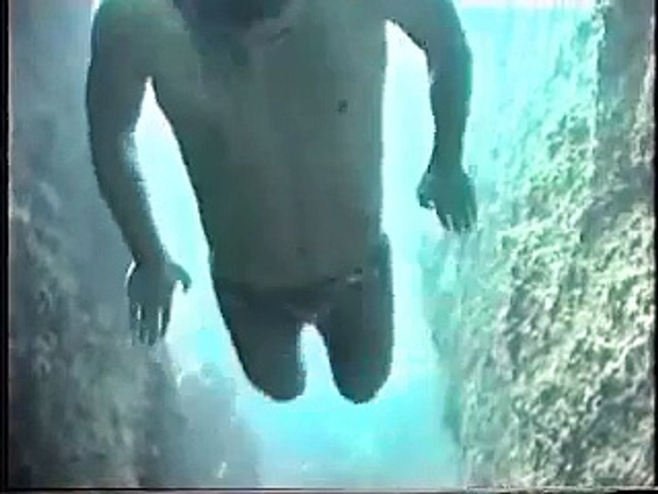 The Man from Atlantis, underwater Dolphin, l'homme de l'Atlantide, l'ondulation dauphin.