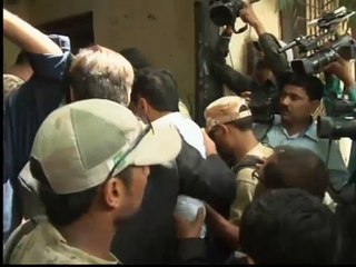 قمر منصور پیشی کے وقت رینجرز کے تشدد کے باعث چلنے میں دشواری کا سامنا