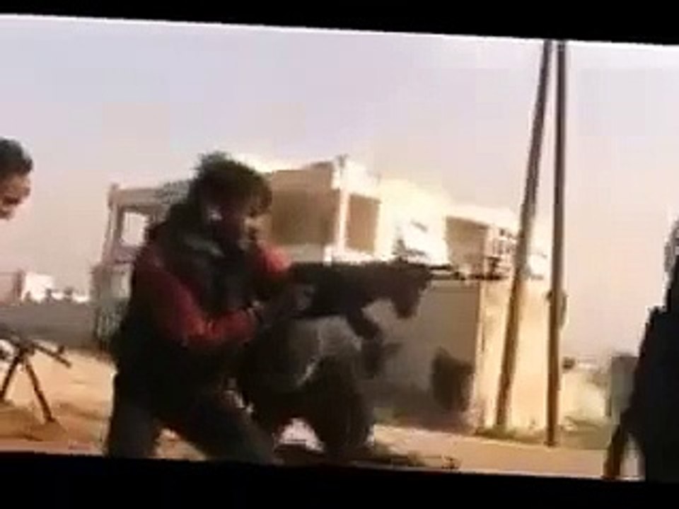 شام حلب خان العسل اشتباكات بين الجيش الحر والجيش الأسدي 25 12 2012