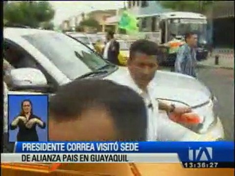 Presidente correa visitó sede de Alianza PAIS en Guayaquil
