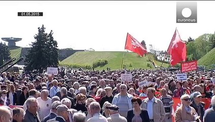 Haro sur les partis communistes en Ukraine